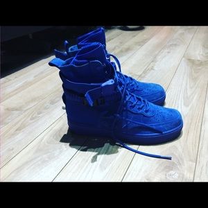 Nike SF AF1 suede blue sample